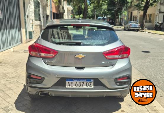 Autos - Chevrolet Cruze 5 ptas Premier 2021 Nafta 47500Km - En Venta