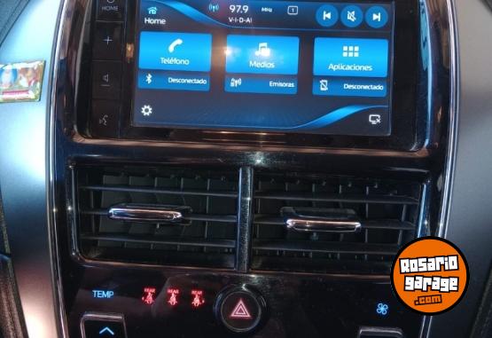 Autos - Toyota Yaris xls 1.5 , 6m/t 2022 Nafta 28000Km - En Venta