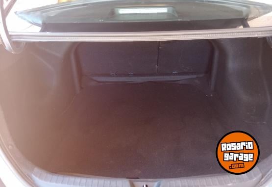 Autos - Toyota Yaris xls 1.5 , 6m/t 2022 Nafta 28000Km - En Venta