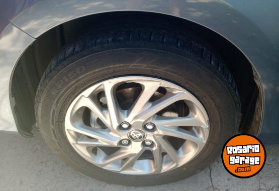 Autos - Toyota Yaris xls 1.5 , 6m/t 2022 Nafta 28000Km - En Venta