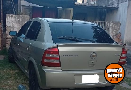 Autos - Chevrolet Astra 2007 GNC 250000Km - En Venta