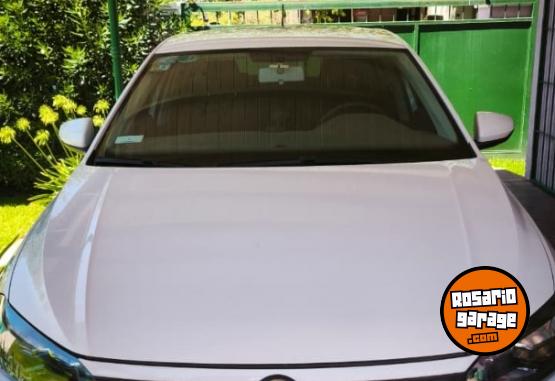Autos - Volkswagen Polo Confortline 2018 GNC 79426Km - En Venta