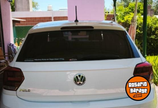 Autos - Volkswagen Polo Confortline 2018 GNC 79426Km - En Venta