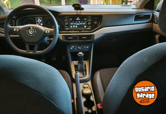 Autos - Volkswagen Polo Confortline 2018 GNC 79426Km - En Venta