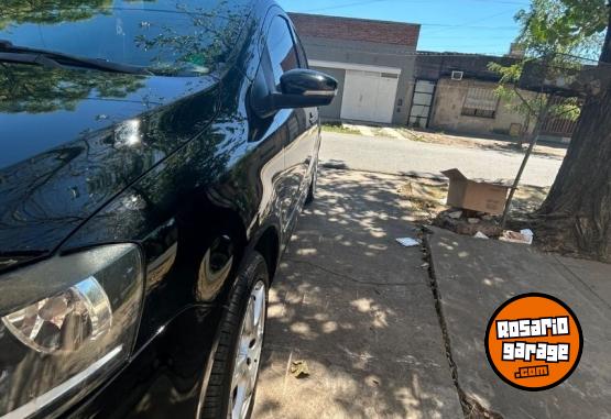 Autos - Volkswagen Fox 2013 Nafta 127900Km - En Venta