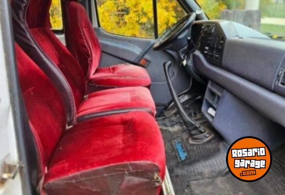 Utilitarios - Mercedes Benz Sprinter 1998 Diesel 1Km - En Venta