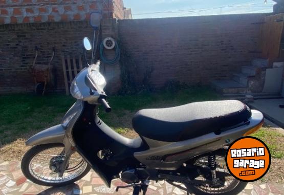 Motos - Keller 110 2025 Nafta 5000Km - En Venta