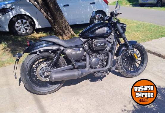 Motos - Benelli Keeway v302c 2025 Nafta 9500Km - En Venta