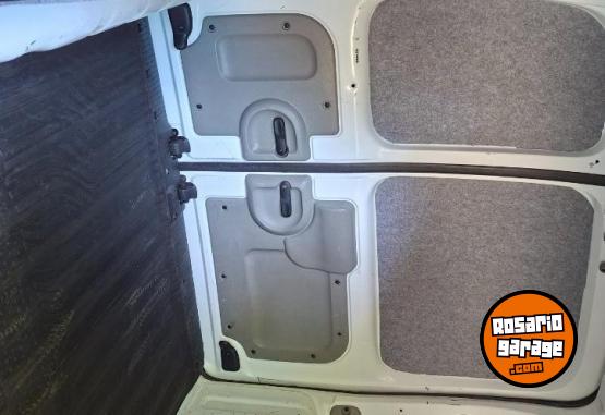 Utilitarios - Renault KANGOO 2013 Nafta 82000Km - En Venta