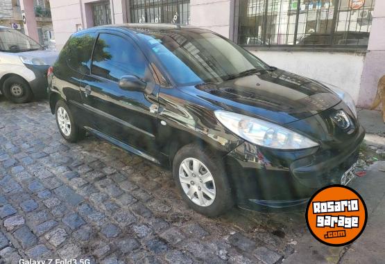 Autos - Peugeot 207 2009 Nafta 90000Km - En Venta