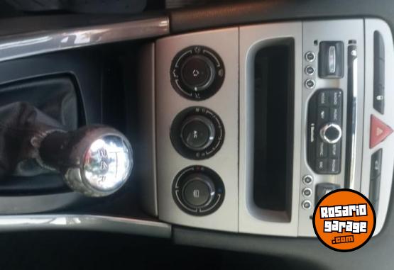 Autos - Peugeot 308 1.6 Nafta Allure nav 2014 Nafta 180000Km - En Venta