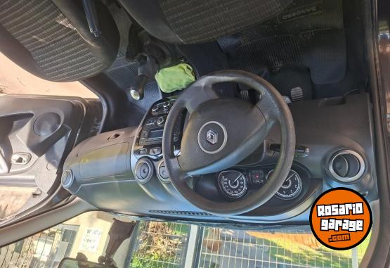 Autos - Renault Sandero 2012 GNC 200500Km - En Venta