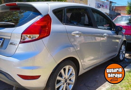 Autos - Ford Fiesta SE 2018 Nafta 119000Km - En Venta