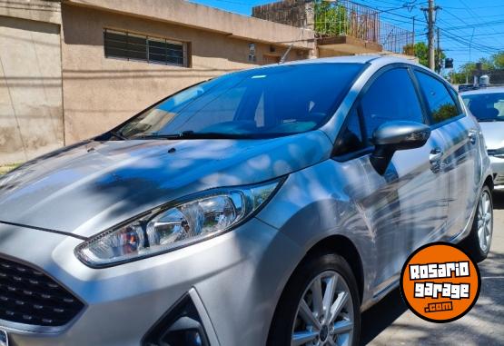 Autos - Ford Fiesta SE 2018 Nafta 119000Km - En Venta