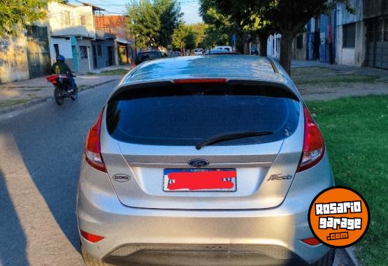 Autos - Ford Fiesta SE 2018 Nafta 119000Km - En Venta