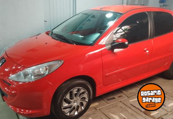 Autos - Peugeot 207 Compact Allure 2015 Nafta 109000Km - En Venta