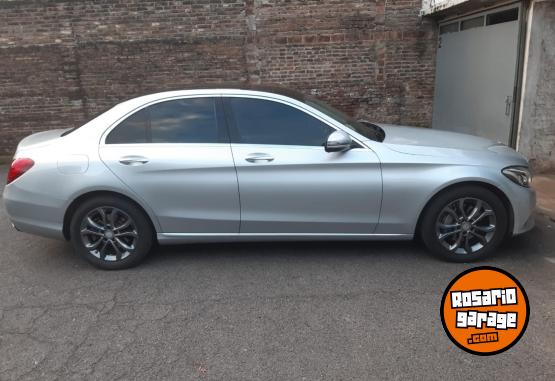 Autos - Mercedes Benz C 250 2017 Nafta 105000Km - En Venta
