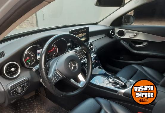Autos - Mercedes Benz C 250 2017 Nafta 105000Km - En Venta