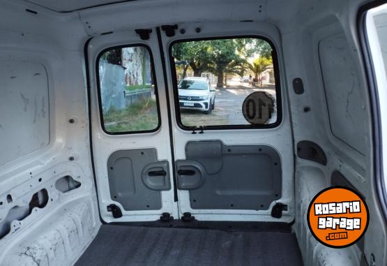 Utilitarios - Renault kangoo 2005 Diesel 333220Km - En Venta