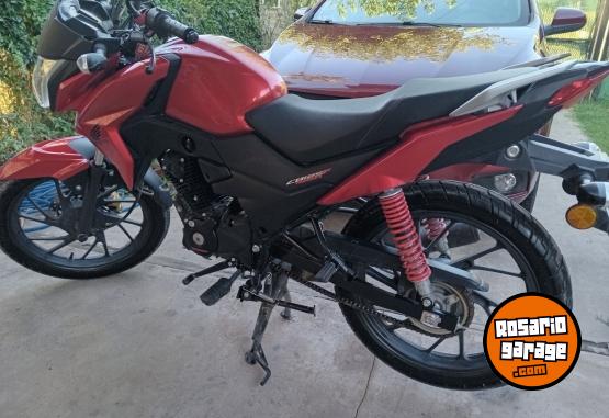 Motos - Honda Twister cb 125 2025 Nafta 5600Km - En Venta