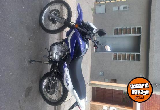 Motos - Motomel Skua 2023 Nafta 12800Km - En Venta