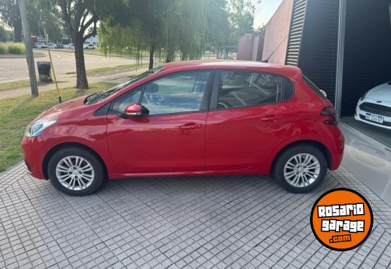 Autos - Peugeot 208 ALLURE 1.6 5P 2016 Nafta 95000Km - En Venta