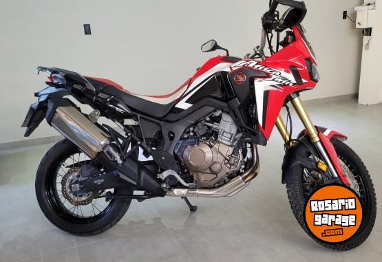Motos - Honda Africa twin 1000 2017 Nafta 56000Km - En Venta