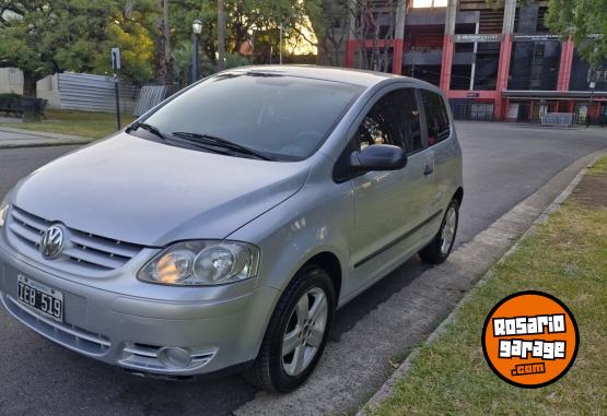 Autos - Volkswagen Fox trendline titular 2009 Nafta 120000Km - En Venta