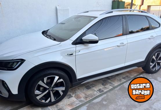 Autos - Volkswagen Nivus highline 2020 Nafta 54400Km - En Venta