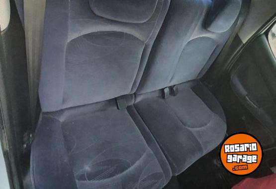 Autos - Peugeot 206 xt (abs) 2007 Nafta 201000Km - En Venta