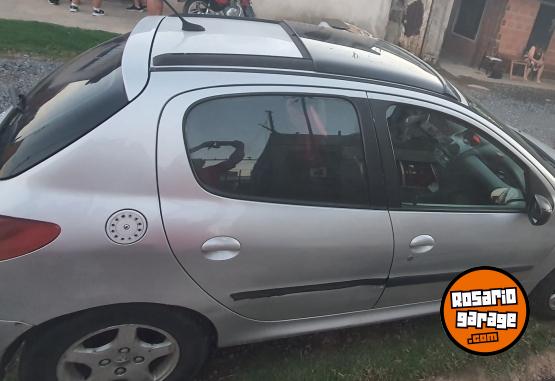Autos - Peugeot 206 xt (abs) 2007 Nafta 201000Km - En Venta