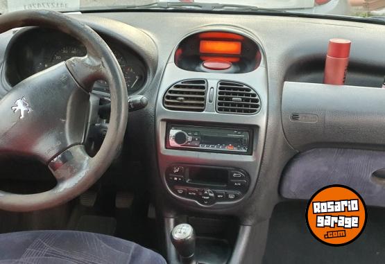 Autos - Peugeot 206 xt (abs) 2007 Nafta 201000Km - En Venta