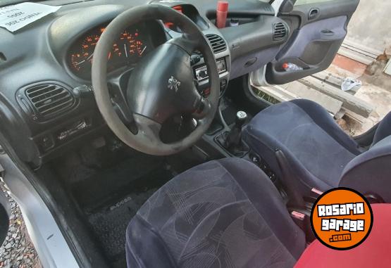 Autos - Peugeot 206 xt (abs) 2007 Nafta 201000Km - En Venta