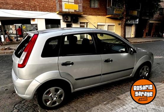 Autos - Ford Fiesta 2007 Nafta 260000Km - En Venta