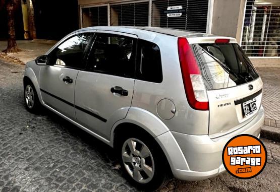 Autos - Ford Fiesta 2007 Nafta 260000Km - En Venta