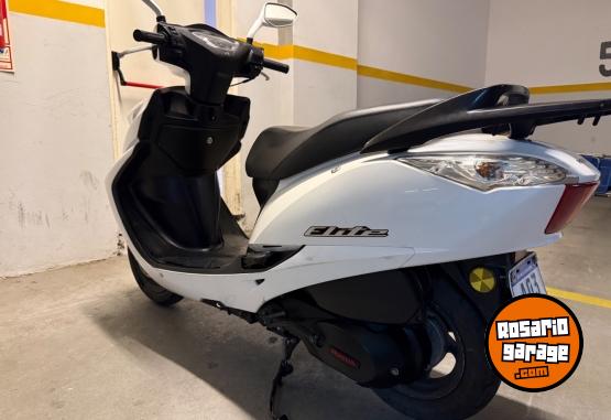 Motos - Honda Elite 2017 Nafta 12000Km - En Venta