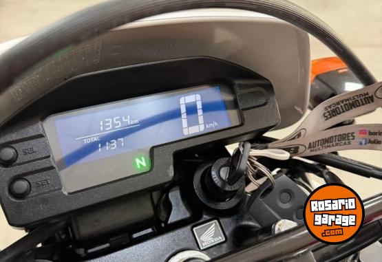 Motos - Honda XR Tornado 2022 Nafta 1300Km - En Venta