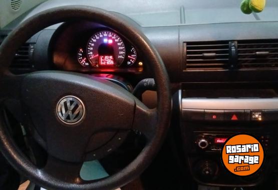 Autos - Volkswagen Suran 2010 GNC 216000Km - En Venta