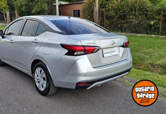 Autos - Nissan VERSA 1.6  ETIOS CRONOS 2021 Nafta 78000Km - En Venta