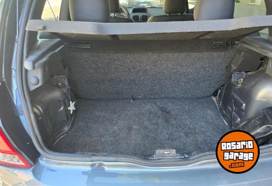 Autos - Renault Clio 3 puertas 2015 Nafta 95000Km - En Venta