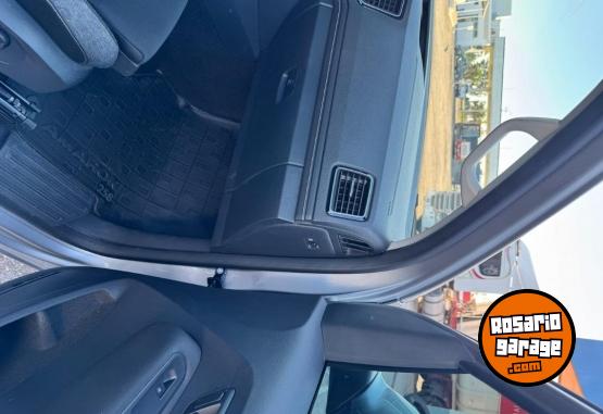 Camionetas - Volkswagen Amarock V6 2024 Diesel 25000Km - En Venta