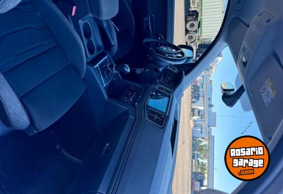 Camionetas - Volkswagen Amarock V6 2024 Diesel 25000Km - En Venta