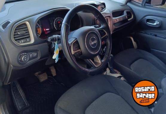 Camionetas - Jeep Renegade Sport 2017 Nafta 200000Km - En Venta