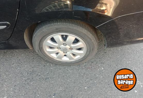 Autos - Peugeot 207 compact 1.4 2013 Nafta 100000Km - En Venta