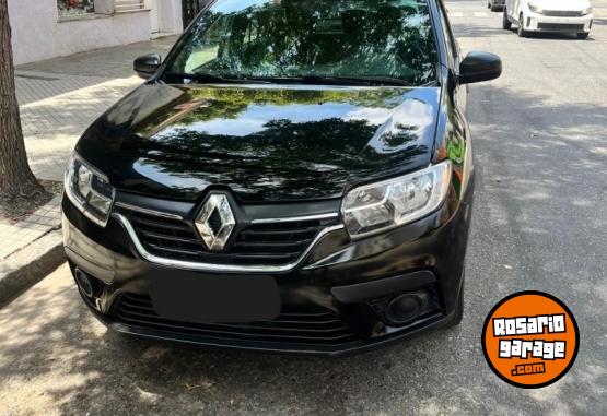 Autos - Renault Logan 2022 GNC 120000Km - En Venta