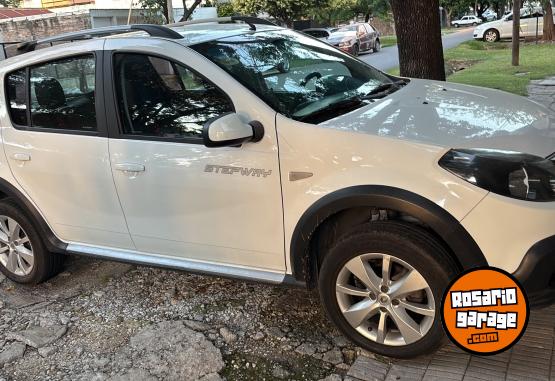 Autos - Renault Sandero Stepway 2014 GNC 114000Km - En Venta
