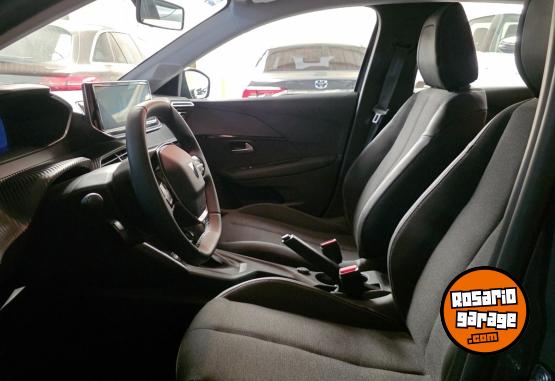 Autos - Peugeot 208 Allure pack T200 2025 Nafta 4050Km - En Venta