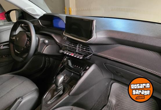 Autos - Peugeot 208 Allure pack T200 2025 Nafta 4050Km - En Venta