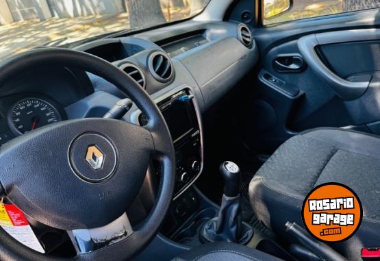 Autos - Renault Duster tech road 2014 Nafta 135000Km - En Venta