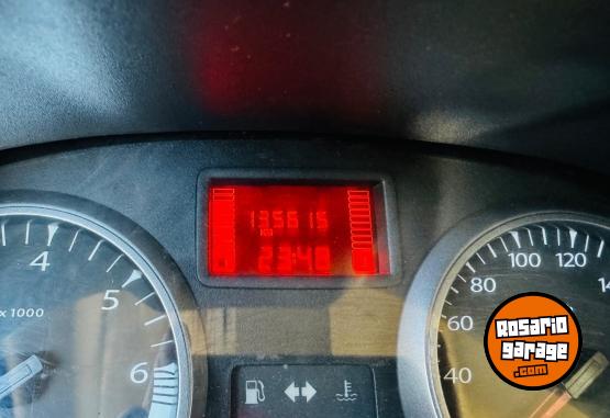 Autos - Renault Duster tech road 2014 Nafta 135000Km - En Venta